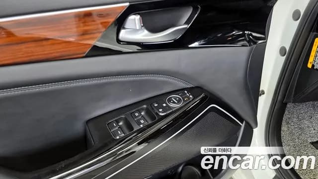 2017 Kia All New K7 2.4 GDI Prestige Sold VIN KNALB415BHA110910 – photo 18 2017 Kia All New K7 2.4 GDI Prestige Sold VIN KNALB415BHA110910 – photo 18