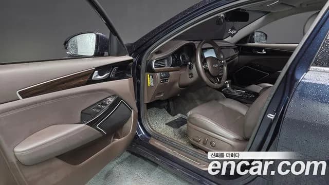 2018 Kia All New K7 2.4 GDI Prestige Sold VIN KNALB415BJA124481 – front exterior 2018 Kia All New K7 2.4 GDI Prestige Sold VIN KNALB415BJA124481 – front exterior