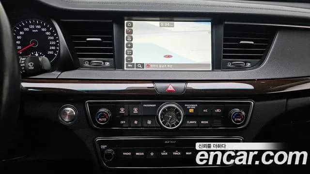 2018 Kia All New K7 2.4 GDI Prestige Sold VIN KNALB415BJA136936 – rear exterior 2018 Kia All New K7 2.4 GDI Prestige Sold VIN KNALB415BJA136936 – rear exterior