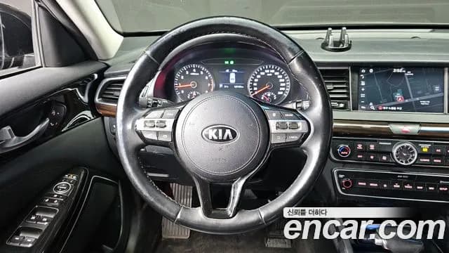 2018 Kia All New K7 2.4 GDI Limited Sold VIN KNALB415BJA139874 – dashboard 2018 Kia All New K7 2.4 GDI Limited Sold VIN KNALB415BJA139874 – dashboard