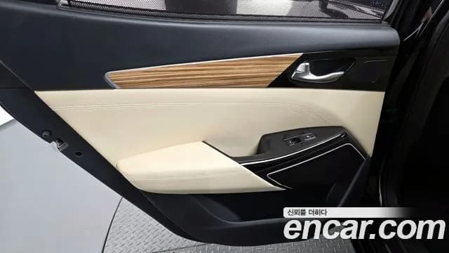2018 Kia All New K7 2.4 GDI Limited Sold VIN KNALB415BJA146369 – side profile 2018 Kia All New K7 2.4 GDI Limited Sold VIN KNALB415BJA146369 – side profile
