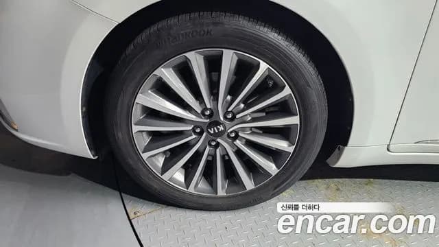 2018 Kia All New K7 2.4 GDI Prestige Sold VIN KNALB415BJA151692 – photo 16 2018 Kia All New K7 2.4 GDI Prestige Sold VIN KNALB415BJA151692 – photo 16