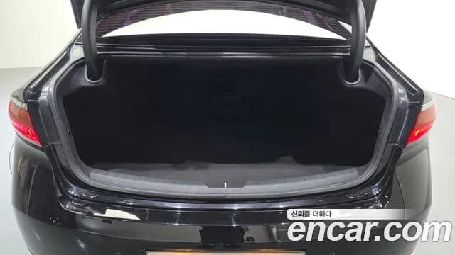 2018 Kia All New K7 2.4 GDI Prestige Sold VIN KNALB415BJA154483 – photo 19 2018 Kia All New K7 2.4 GDI Prestige Sold VIN KNALB415BJA154483 – photo 19