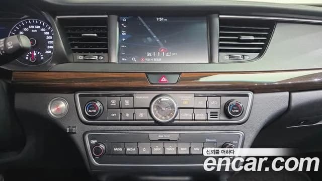 2019 Kia All New K7 2.4 GDI Noblesse Sold VIN KNALB415BKA154903 – side profile 2019 Kia All New K7 2.4 GDI Noblesse Sold VIN KNALB415BKA154903 – side profile