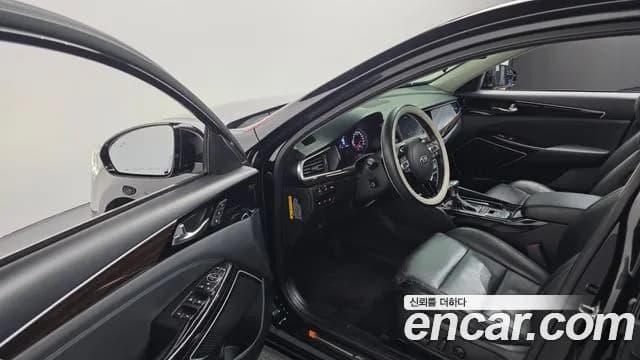 2019 Kia All New K7 2.4 GDI Noblesse Sold VIN KNALB415BKA154903 – trunk area 2019 Kia All New K7 2.4 GDI Noblesse Sold VIN KNALB415BKA154903 – trunk area