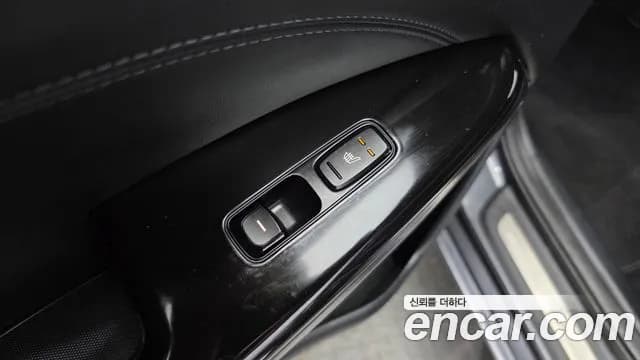 2019 Kia All New K7 2.4 GDI Prestige Sold VIN KNALB415BKA160299 – trunk area 2019 Kia All New K7 2.4 GDI Prestige Sold VIN KNALB415BKA160299 – trunk area