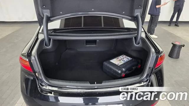 2019 Kia All New K7 2.4 GDI Prestige Sold VIN KNALB415BKA164503 – photo 15 2019 Kia All New K7 2.4 GDI Prestige Sold VIN KNALB415BKA164503 – photo 15