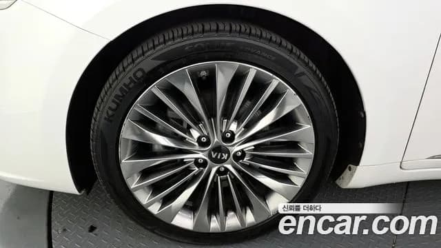 2018 Kia All New K7 3.0 GDI Limited Sold VIN KNALB416BJA123529 – photo 14 2018 Kia All New K7 3.0 GDI Limited Sold VIN KNALB416BJA123529 – photo 14
