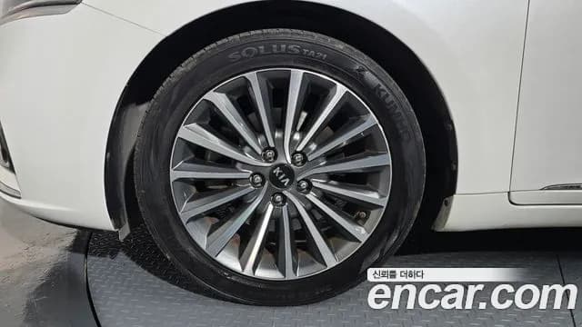 2018 Kia All New K7 3.0 GDI Prestige Sold VIN KNALB416BJA129179 – photo 20 2018 Kia All New K7 3.0 GDI Prestige Sold VIN KNALB416BJA129179 – photo 20