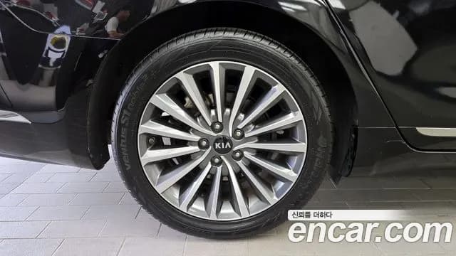 2018 Kia All New K7 3.0 GDI Prestige Sold VIN KNALB416BJA132391 – photo 28 2018 Kia All New K7 3.0 GDI Prestige Sold VIN KNALB416BJA132391 – photo 28