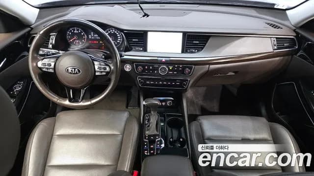 2018 Kia All New K7 3.0 GDI Limited Sold VIN KNALB416BJA141991 – front exterior 2018 Kia All New K7 3.0 GDI Limited Sold VIN KNALB416BJA141991 – front exterior