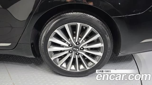 2018 Kia All New K7 3.0 GDI Limited Sold VIN KNALB416BJA141991 – photo 18 2018 Kia All New K7 3.0 GDI Limited Sold VIN KNALB416BJA141991 – photo 18