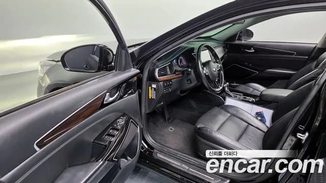 2019 Kia All New K7 3.0 GDI Noblesse Sold VIN KNALB416BKA168256 – side profile 2019 Kia All New K7 3.0 GDI Noblesse Sold VIN KNALB416BKA168256 – side profile