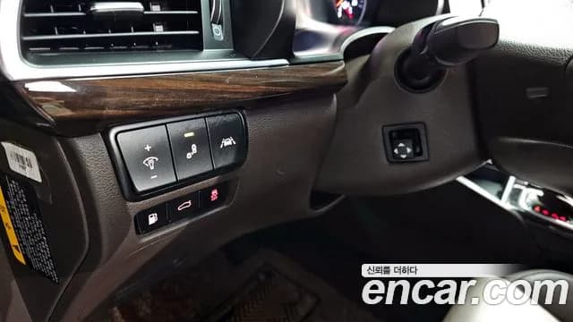 2019 Kia All New K7 3.0 GDI Noblesse Sold VIN KNALB416BKA170292 – side profile 2019 Kia All New K7 3.0 GDI Noblesse Sold VIN KNALB416BKA170292 – side profile