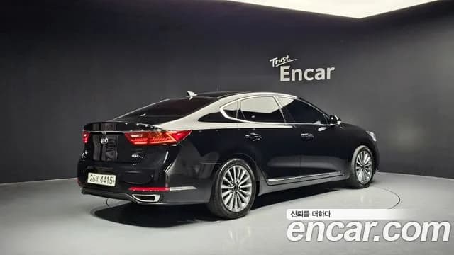 2019 Kia All New K7 3.0 GDI Noblesse Sold VIN KNALB416BKA170292 – trunk area 2019 Kia All New K7 3.0 GDI Noblesse Sold VIN KNALB416BKA170292 – trunk area