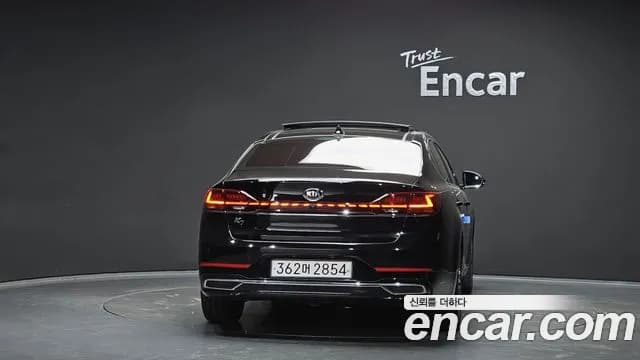 2020 Kia K7 Premier 3.0 LPI Trendy(Rented Car) Sold VIN KNALB418BLA236796 – trunk area 2020 Kia K7 Premier 3.0 LPI Trendy(Rented Car) Sold VIN KNALB418BLA236796 – trunk area