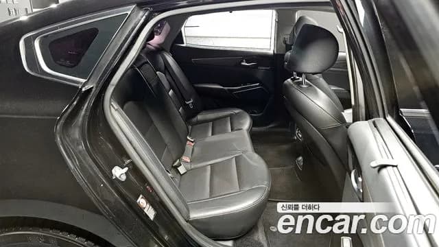 2020 Kia K7 Premier 3.0 LPI Trendy(Rented Car) Sold VIN KNALB418BLA236796 – photo 14 2020 Kia K7 Premier 3.0 LPI Trendy(Rented Car) Sold VIN KNALB418BLA236796 – photo 14