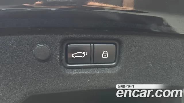 2017 Kia All New K7 2.2 Diesel Limited Edition Sold VIN KNALB41ABHA059019 – dashboard 2017 Kia All New K7 2.2 Diesel Limited Edition Sold VIN KNALB41ABHA059019 – dashboard