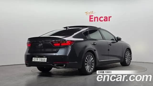2017 Kia All New K7 2.2 Diesel Limited Sold VIN KNALB41ABHA067312 – photo 15 2017 Kia All New K7 2.2 Diesel Limited Sold VIN KNALB41ABHA067312 – photo 15