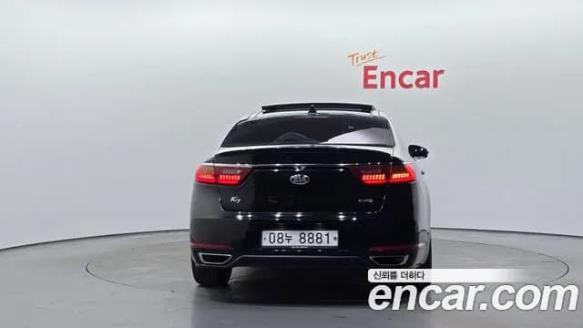 2017 Kia All New K7 2.2 Diesel Limited Sold VIN KNALB41ABHA069011 – front exterior 2017 Kia All New K7 2.2 Diesel Limited Sold VIN KNALB41ABHA069011 – front exterior