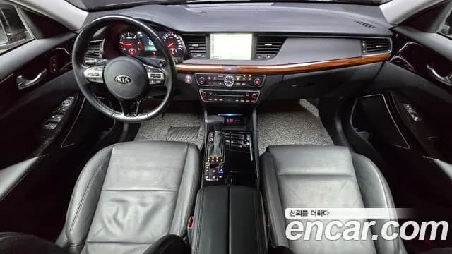 2017 Kia All New K7 2.2 Diesel Limited Sold VIN KNALB41ABHA070231 – dashboard 2017 Kia All New K7 2.2 Diesel Limited Sold VIN KNALB41ABHA070231 – dashboard