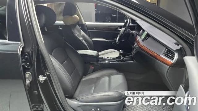 2017 Kia All New K7 2.2 Diesel Limited Sold VIN KNALB41ABHA070231 – exterior detail 2017 Kia All New K7 2.2 Diesel Limited Sold VIN KNALB41ABHA070231 – exterior detail