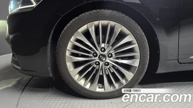 2017 Kia All New K7 2.2 Diesel Limited Sold VIN KNALB41ABHA070231 – odometer reading 2017 Kia All New K7 2.2 Diesel Limited Sold VIN KNALB41ABHA070231 – odometer reading