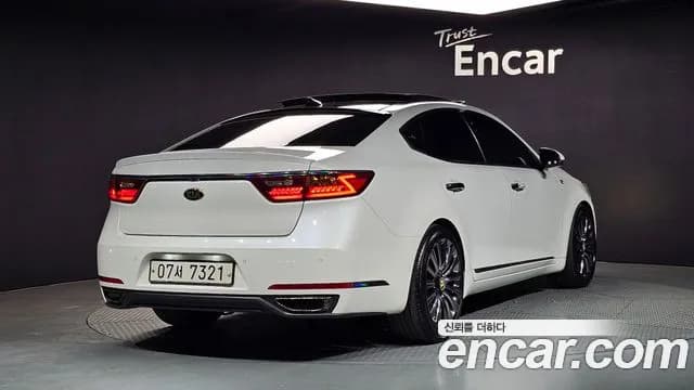 2017 Kia All New K7 2.2 Diesel Prestige Sold VIN KNALB41ABHA082189 – dashboard 2017 Kia All New K7 2.2 Diesel Prestige Sold VIN KNALB41ABHA082189 – dashboard