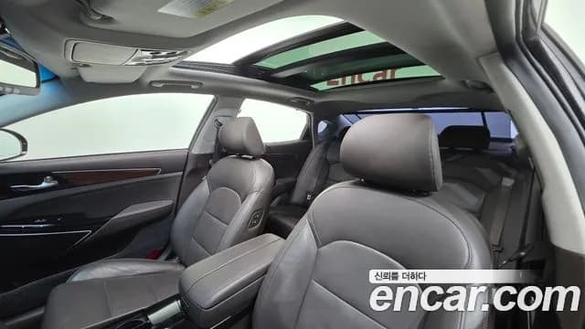 2017 Kia All New K7 2.2 Diesel Limited Sold VIN KNALB41ABHA084695 – undercarriage 2017 Kia All New K7 2.2 Diesel Limited Sold VIN KNALB41ABHA084695 – undercarriage