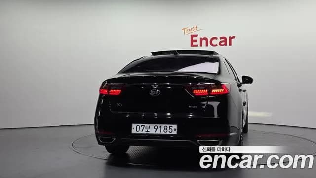 2017 Kia All New K7 2.2 Diesel Limited Sold VIN KNALB41ABHA084695 – photo 12 2017 Kia All New K7 2.2 Diesel Limited Sold VIN KNALB41ABHA084695 – photo 12