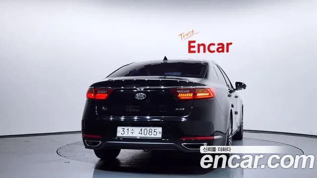 2017 Kia All New K7 2.2 Diesel Limited Sold VIN KNALB41ABHA087068 – trunk area 2017 Kia All New K7 2.2 Diesel Limited Sold VIN KNALB41ABHA087068 – trunk area