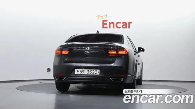 2017 Kia All New K7 2.2 Diesel Limited Sold VIN KNALB41ABHA100790 – trunk area 2017 Kia All New K7 2.2 Diesel Limited Sold VIN KNALB41ABHA100790 – trunk area