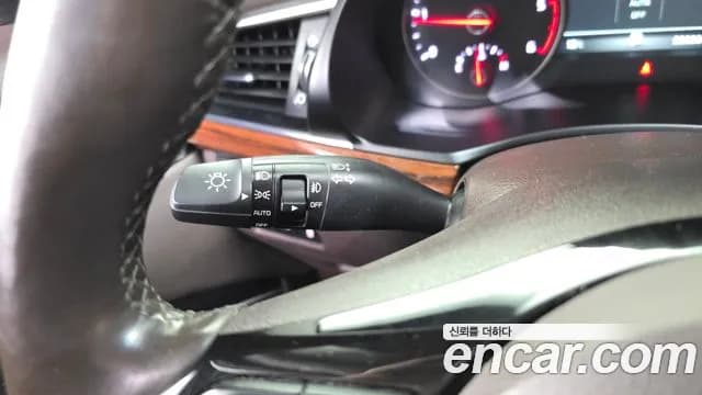 2017 Kia All New K7 2.2 Diesel Limited Sold VIN KNALB41ABHA100790 – photo 16 2017 Kia All New K7 2.2 Diesel Limited Sold VIN KNALB41ABHA100790 – photo 16