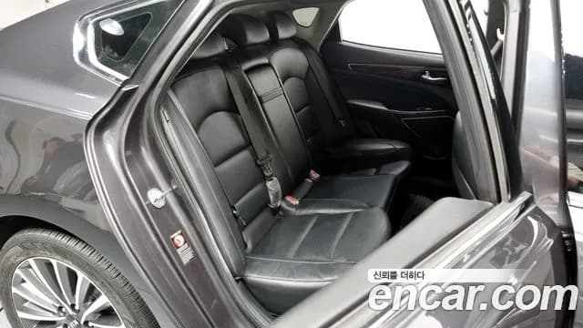 2017 Kia All New K7 2.2 Diesel Limited Sold VIN KNALB41ABHA113796 – photo 19 2017 Kia All New K7 2.2 Diesel Limited Sold VIN KNALB41ABHA113796 – photo 19