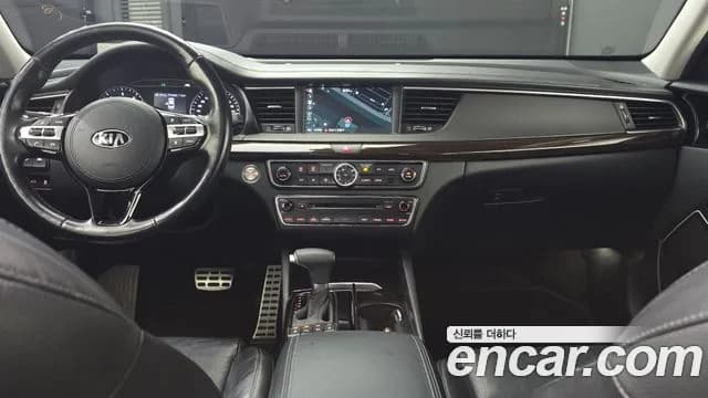 2018 Kia All New K7 2.2 Diesel Limited Sold VIN KNALB41ABJA117772 – exterior detail 2018 Kia All New K7 2.2 Diesel Limited Sold VIN KNALB41ABJA117772 – exterior detail