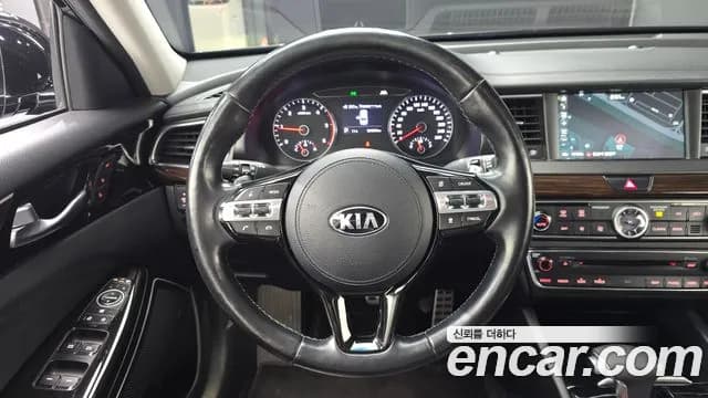 2018 Kia All New K7 2.2 Diesel Limited Sold VIN KNALB41ABJA117772 – photo 15 2018 Kia All New K7 2.2 Diesel Limited Sold VIN KNALB41ABJA117772 – photo 15