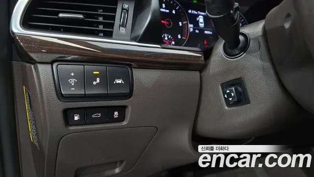 2018 Kia All New K7 2.2 Diesel Limited Sold VIN KNALB41ABJA131771 – photo 16 2018 Kia All New K7 2.2 Diesel Limited Sold VIN KNALB41ABJA131771 – photo 16