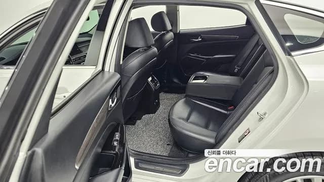 2020 Kia K7 Premier 2.5 GDI Prestige Sold VIN KNALB41BBLA215882 – dashboard 2020 Kia K7 Premier 2.5 GDI Prestige Sold VIN KNALB41BBLA215882 – dashboard