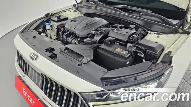 2020 Kia K7 Premier 2.5 GDI Prestige Sold VIN KNALB41BBLA215882 – photo 13 2020 Kia K7 Premier 2.5 GDI Prestige Sold VIN KNALB41BBLA215882 – photo 13