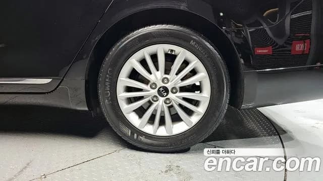2020 Kia K7 Premier 2.5 GDI Prestige Sold VIN KNALB41BBLA235946 – engine bay 2020 Kia K7 Premier 2.5 GDI Prestige Sold VIN KNALB41BBLA235946 – engine bay