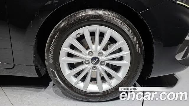 2021 Kia K7 Premier 2.5 GDI Prestige Sold VIN KNALB41BBMA243020 – photo 13 2021 Kia K7 Premier 2.5 GDI Prestige Sold VIN KNALB41BBMA243020 – photo 13