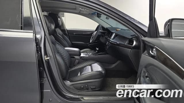 2017 Kia All New K7 Hybrid Noblesse Sold VIN KNALB41GBHA002148 – rear exterior 2017 Kia All New K7 Hybrid Noblesse Sold VIN KNALB41GBHA002148 – rear exterior
