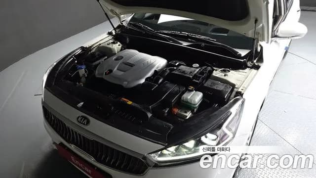 2017 Kia All New K7 Hybrid Noblesse Sold VIN KNALB41GBHA006394 – engine bay 2017 Kia All New K7 Hybrid Noblesse Sold VIN KNALB41GBHA006394 – engine bay