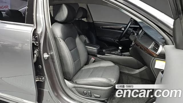 2018 Kia All New K7 Hybrid Noblesse Special Sold VIN KNALB41GBJA008118 – photo 20 2018 Kia All New K7 Hybrid Noblesse Special Sold VIN KNALB41GBJA008118 – photo 20