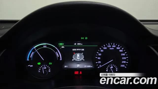 2018 Kia All New K7 Hybrid Noblesse Special Sold VIN KNALB41GBJA009893 – interior seats 2018 Kia All New K7 Hybrid Noblesse Special Sold VIN KNALB41GBJA009893 – interior seats