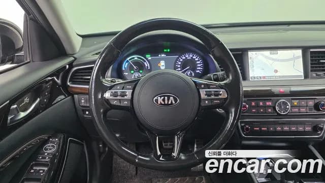 2018 Kia All New K7 Hybrid Noblesse Special Sold VIN KNALB41GBJA009893 – exterior detail 2018 Kia All New K7 Hybrid Noblesse Special Sold VIN KNALB41GBJA009893 – exterior detail