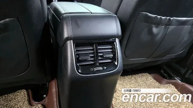 2018 Kia All New K7 Hybrid Noblesse Special Sold VIN KNALB41GBJA011971 – photo 11 2018 Kia All New K7 Hybrid Noblesse Special Sold VIN KNALB41GBJA011971 – photo 11