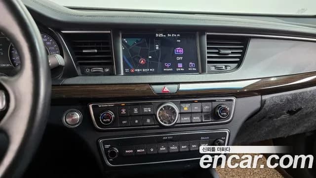 2018 Kia All New K7 Hybrid Noblesse Special Sold VIN KNALB41GBJA011971 – photo 14 2018 Kia All New K7 Hybrid Noblesse Special Sold VIN KNALB41GBJA011971 – photo 14