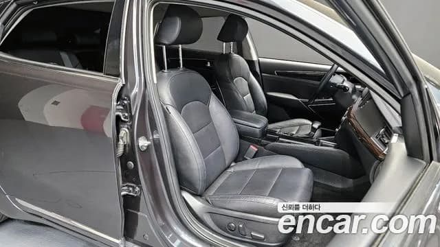 2019 Kia All New K7 Hybrid Noblesse Special Sold VIN KNALB41GBKA014572 – undercarriage 2019 Kia All New K7 Hybrid Noblesse Special Sold VIN KNALB41GBKA014572 – undercarriage