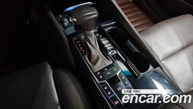 2019 Kia All New K7 Hybrid Noblesse Special Sold VIN KNALB41GBKA016143 – photo 17 2019 Kia All New K7 Hybrid Noblesse Special Sold VIN KNALB41GBKA016143 – photo 17